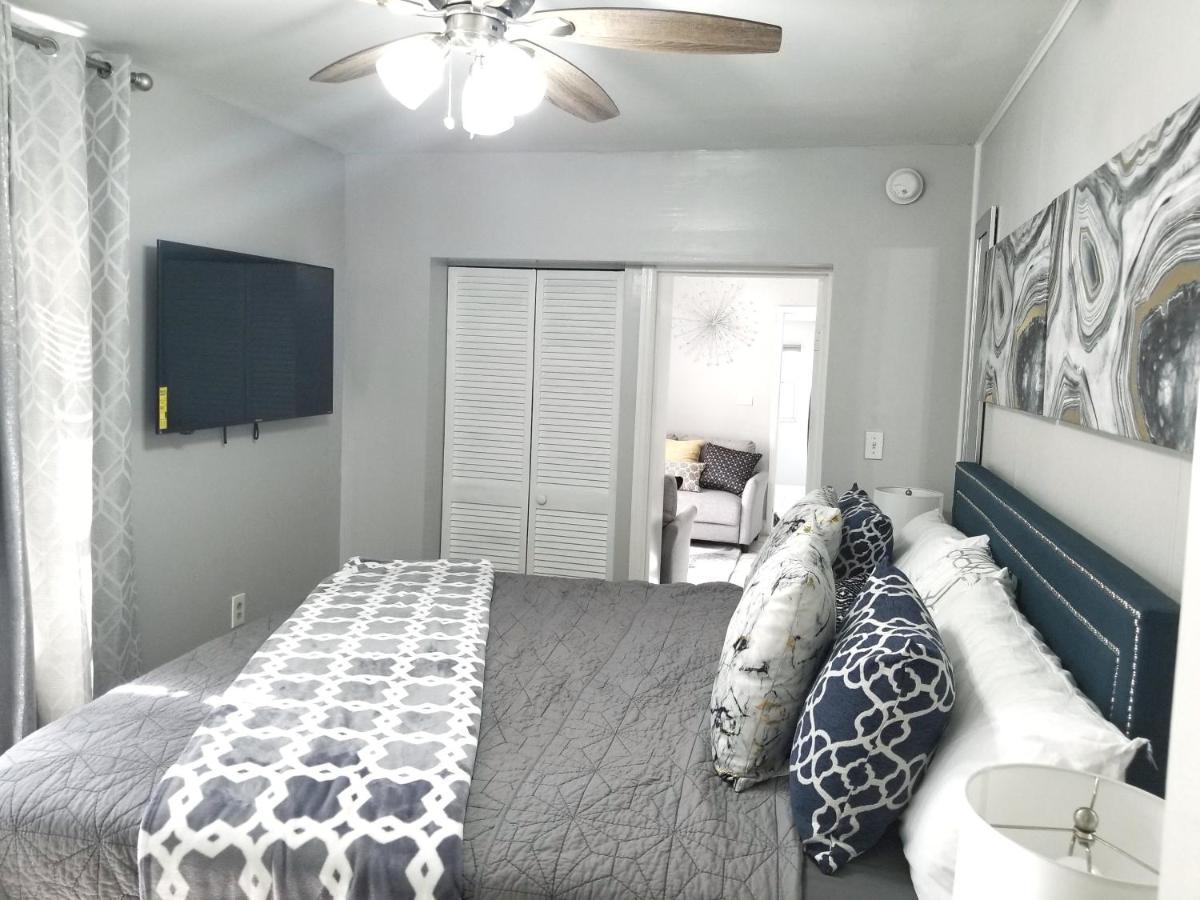Glam Apartment 5 Miles From Hard Rock Stadium Мирамар Экстерьер фото